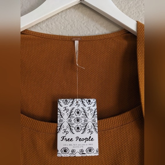 NWT Free People A Little Unruly Top - Picture 6 of 10